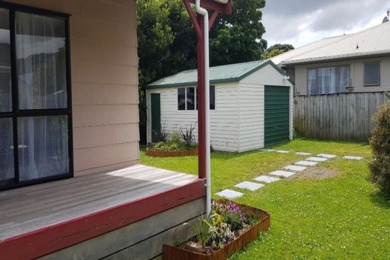 Photo of property in 21b Moana Road, Paraparaumu, 5032