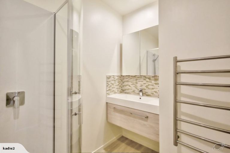 Photo of property in 1/67 Andrews Road, Queenstown, 9300