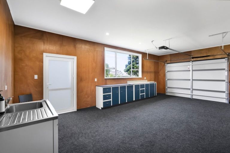 Photo of property in 35 Dorset Street, Opunake, 4616