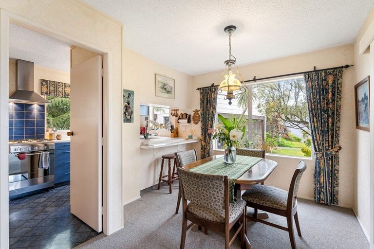 Photo of property in 81 Sunbrae Drive, Silverstream, Upper Hutt, 5019