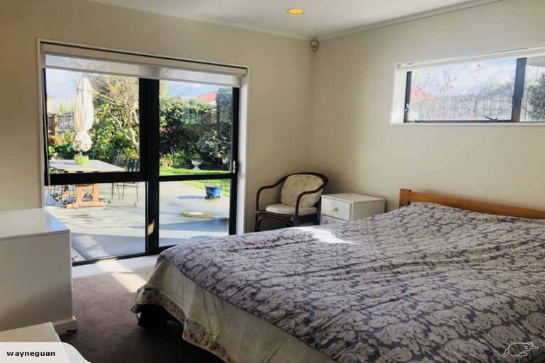 Photo of property in 16 Bob Charles Drive, Golflands, Auckland, 2013