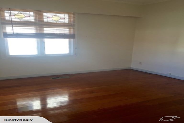 Photo of property in 27 Ava Street, Petone, Lower Hutt, 5012