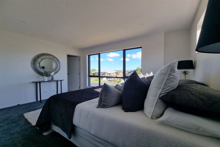 Photo of property in 6c Eversleigh Road, Belmont, Auckland, 0622