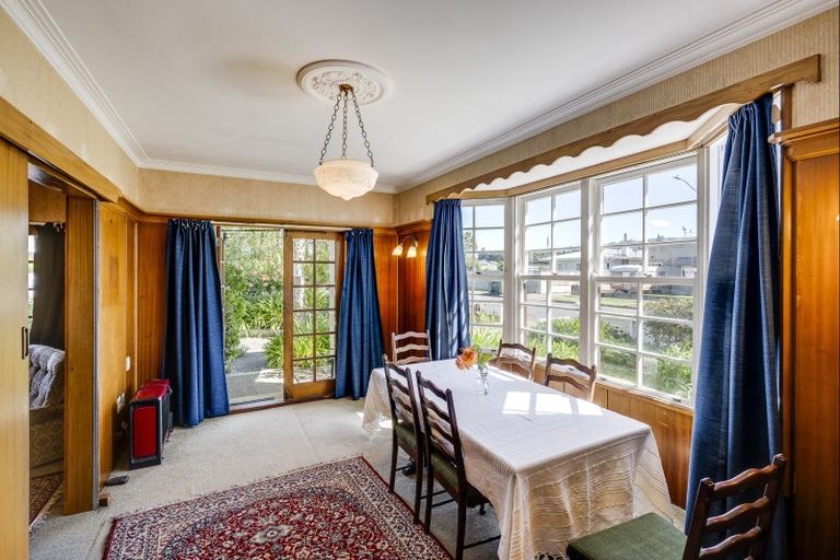 Photo of property in 10 Mckenzie Avenue, Marewa, Napier, 4110