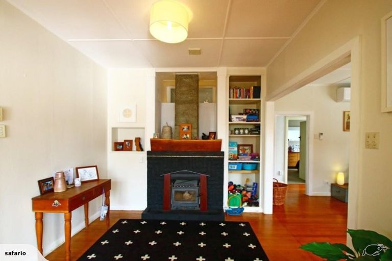 Photo of property in 140 Commercial Street, Takaka, 7110