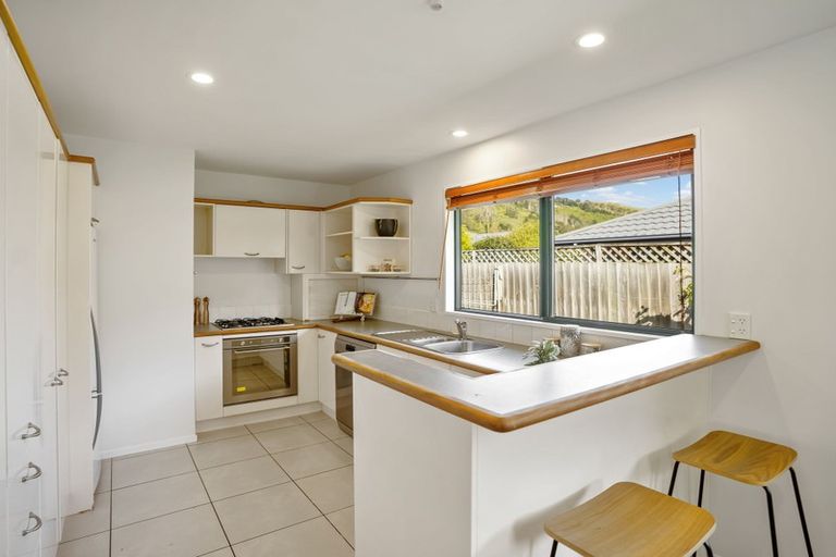 Photo of property in 15 Oakview Lane, Cashmere, Christchurch, 8022