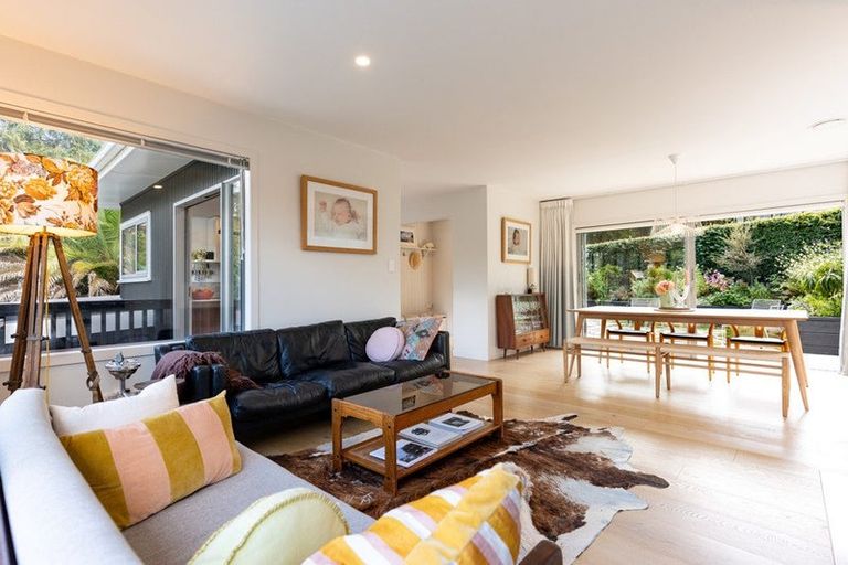 Photo of property in 18 Hastings Road, Mairangi Bay, Auckland, 0630