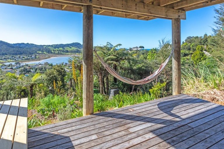 Photo of property in 29 Tairua Heights, Tairua, 3508