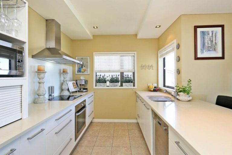 Photo of property in Northridge Apartments Stage Z, 1/22 Hospital Terrace, Hospital Hill, Napier, 4110