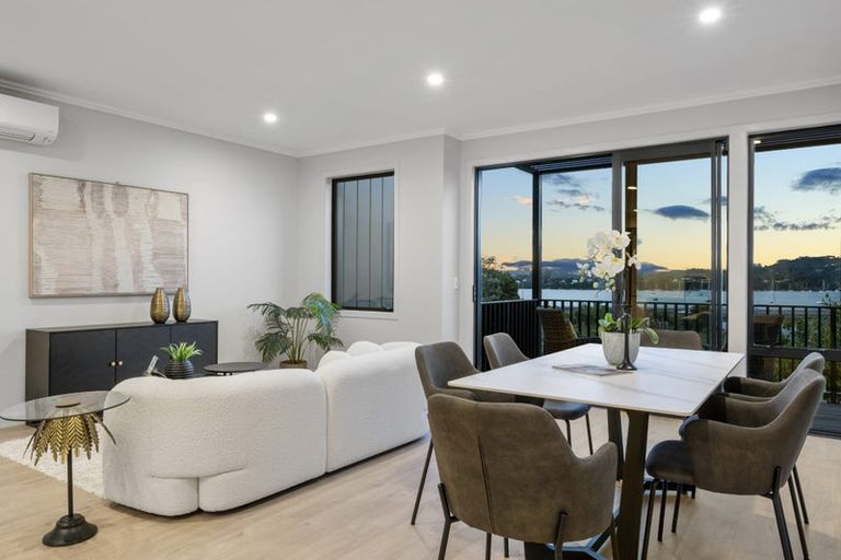 Photo of property in 9 Brolly Lane, Hobsonville, Auckland, 0616