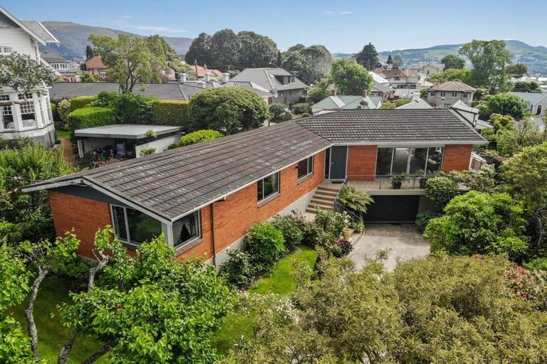 Photo of property in 11 Selkirk Street, Roslyn, Dunedin, 9010