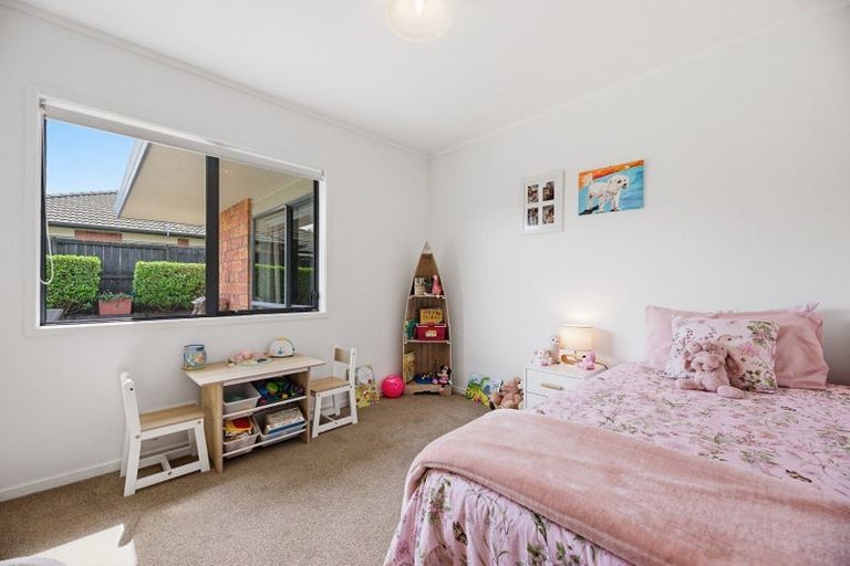 Photo of property in 26 Manor Park Drive, Pyes Pa, Tauranga, 3112