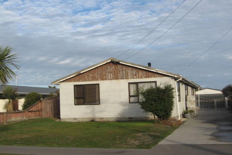 Photo of property in 32 Pine Avenue, New Brighton, Christchurch, 8061
