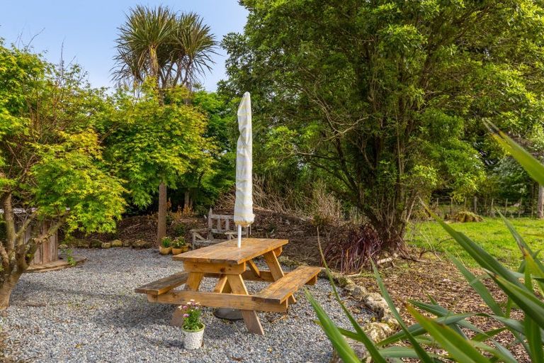 Photo of property in 252 East Taratahi Road, East Taratahi, Masterton, 5887
