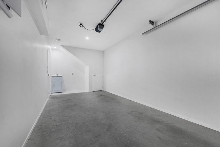Photo of property in 12 Artemis Way, Flat Bush, Auckland, 2019