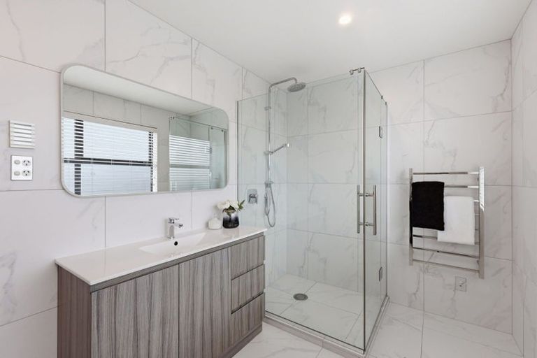Photo of property in 31 Myland Drive, Hobsonville, Auckland, 0616