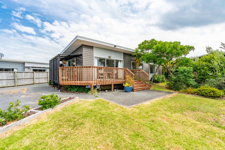 Photo of property in 77 Mangawhai Heads Road, Mangawhai Heads, Mangawhai, 0505