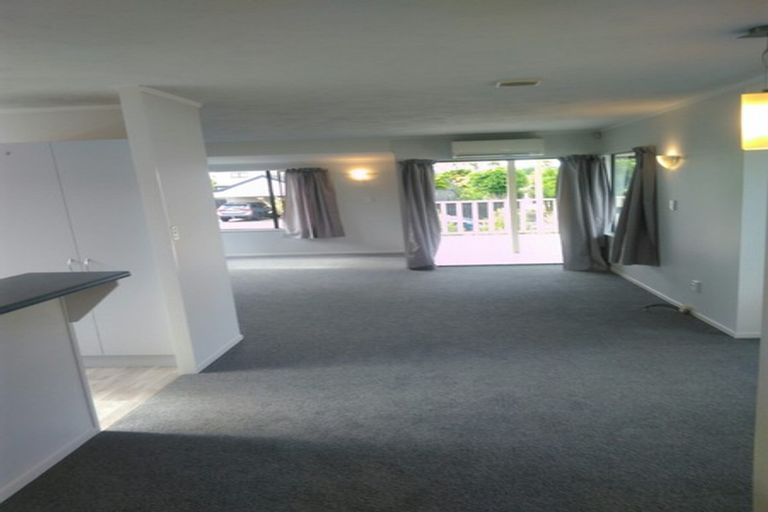 Photo of property in 4 Balmore Place, Wattle Downs, Auckland, 2103