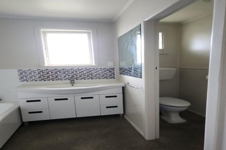 Photo of property in 215 Tramway Road, Enderley, Hamilton, 3214