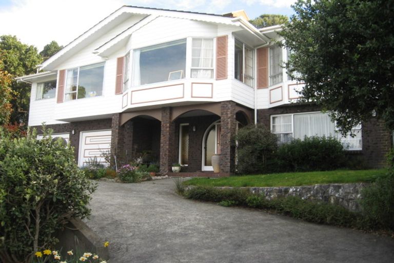 Photo of property in 5 Paparata Street, Karori, Wellington, 6012