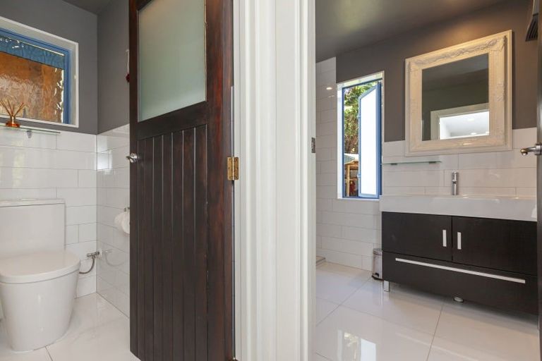 Photo of property in 105 Waterfall Road, Paraparaumu, 5032