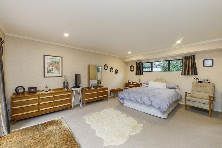 Photo of property in 5 Pastoral Lane, Hokowhitu, Palmerston North, 4410