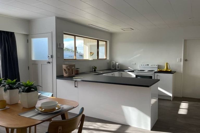 Photo of property in 10 Sunderland Drive, Flaxmere, Hastings, 4120