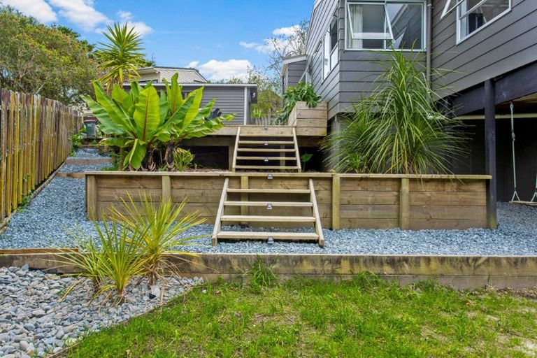 Photo of property in 175c Hibiscus Coast Highway, Red Beach, 0932