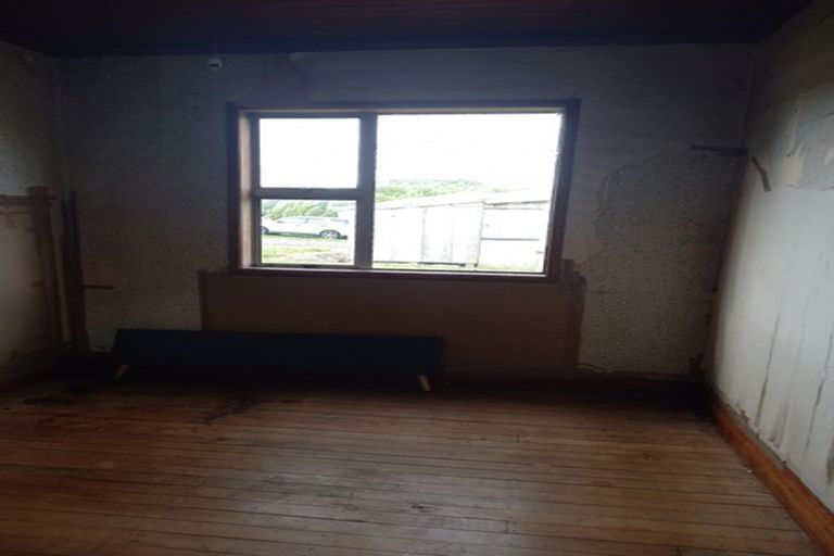 Photo of property in 13 Milton Street, Ohai, 9635