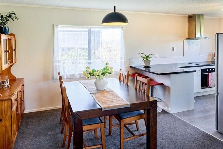 Photo of property in 77 Conclusion Street, Ascot Park, Porirua, 5024