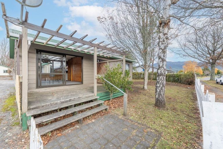 Photo of property in 41 Rangiamohia Road, Turangi, 3334