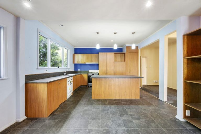 Photo of property in 37 Ironside Road, Johnsonville, Wellington, 6037