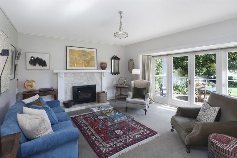 Photo of property in 8 Waiwetu Street, Fendalton, Christchurch, 8052