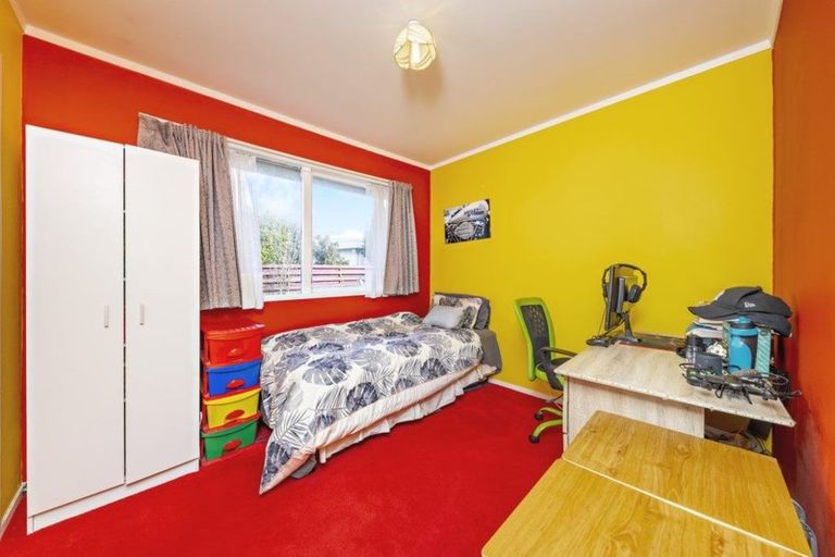 Photo of property in 18 Park Estate Road, Rosehill, Papakura, 2113