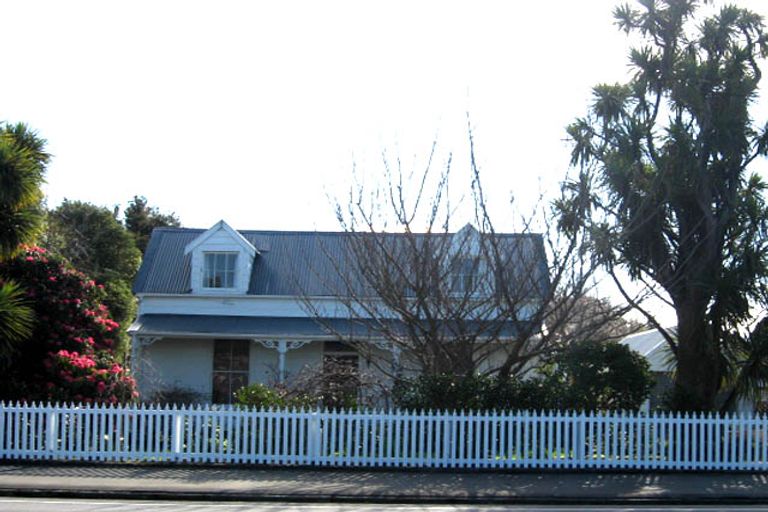 Photo of property in 24 Main Street, Greytown, 5712