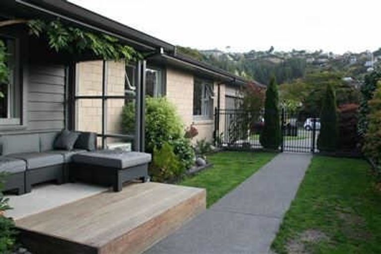 Photo of property in 31 Landsdowne Terrace, Cashmere, Christchurch, 8022