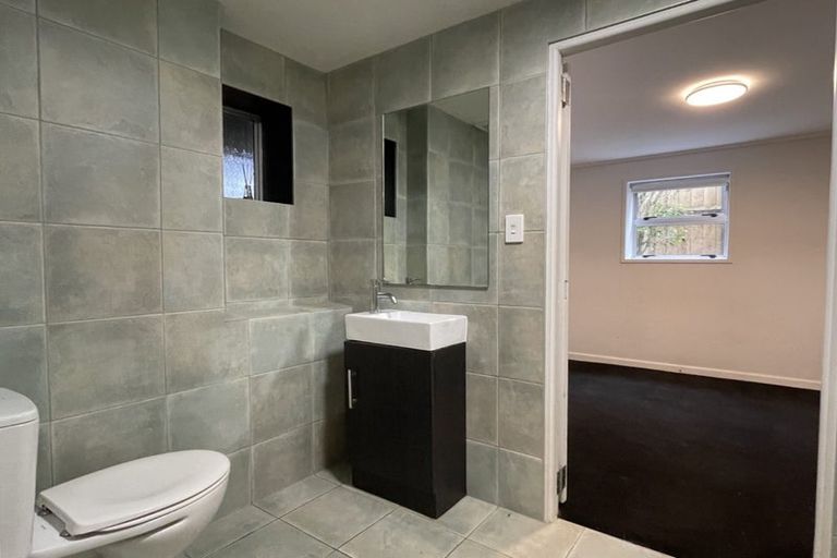 Photo of property in 7 Ferry Road, Wade Heads, Whangaparaoa, 0932