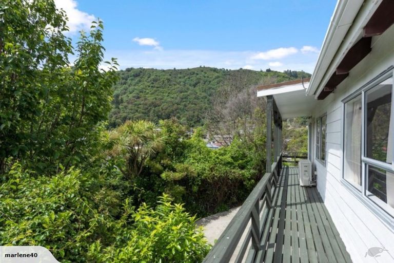 Photo of property in 45 Dorset Street, Picton, 7220