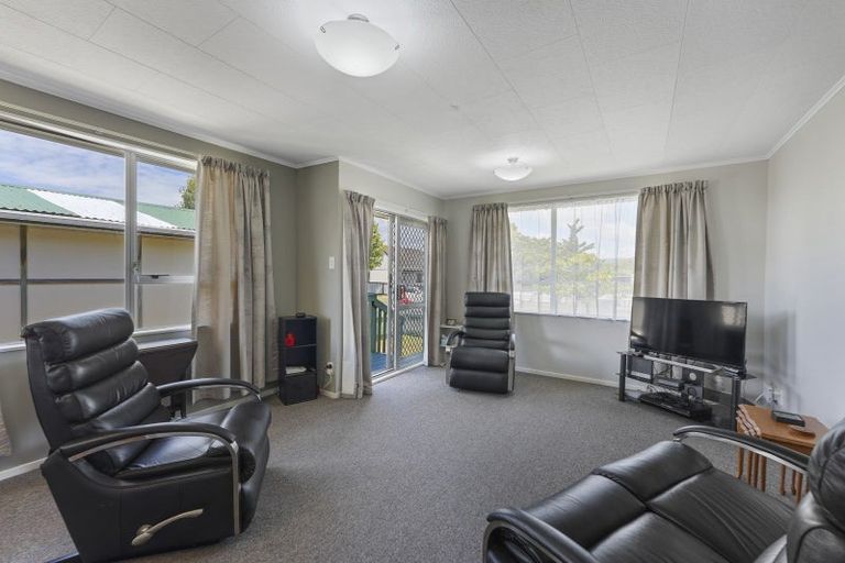 Photo of property in 56 Henry Street, Ebdentown, Upper Hutt, 5018