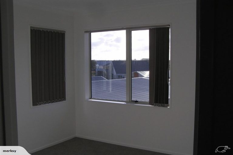 Photo of property in 39 Whenuapai Drive, Whenuapai, Auckland, 0618