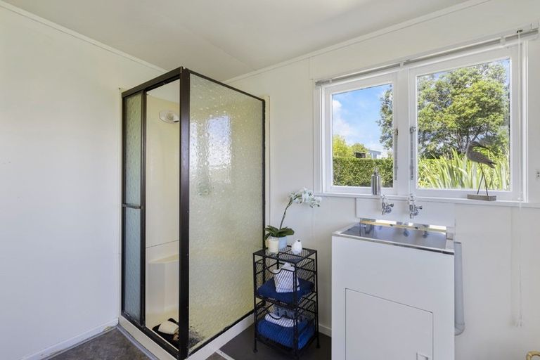 Photo of property in 14b Duncansby Road, Stanmore Bay, Whangaparaoa, 0932