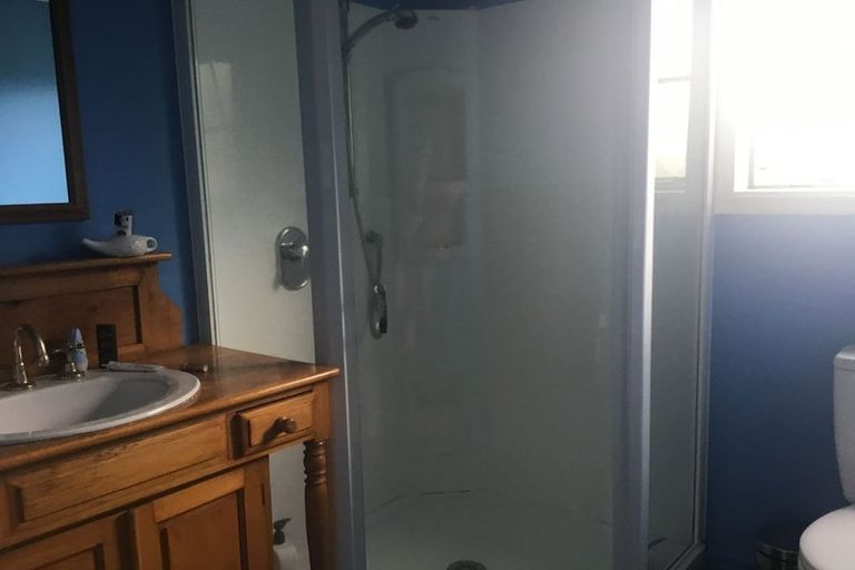 Photo of property in 72 Flaxmore Road, Upper Moutere, 7175