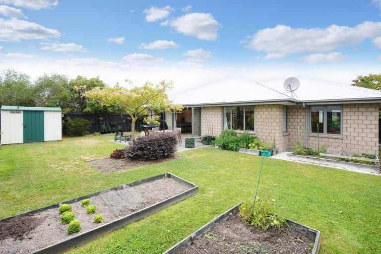 Photo of property in 16 Freyberg Street, Rangiora, 7400