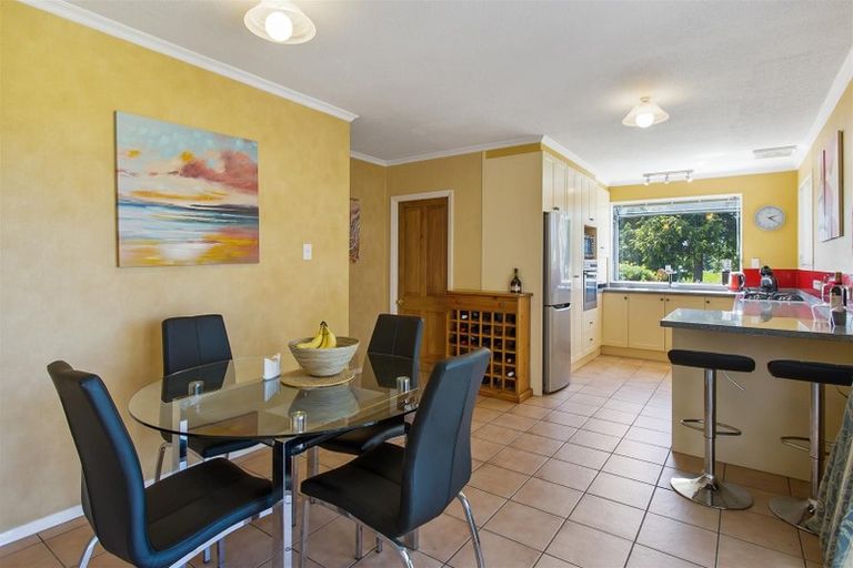 Photo of property in 128 Maytown Road, Waimate, 7978