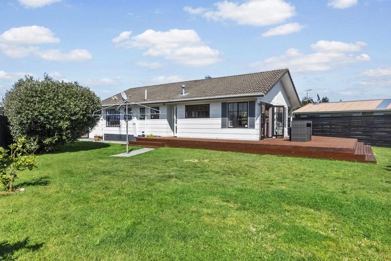 Photo of property in 14 Mcewan Place, Fitzroy, Hamilton, 3206