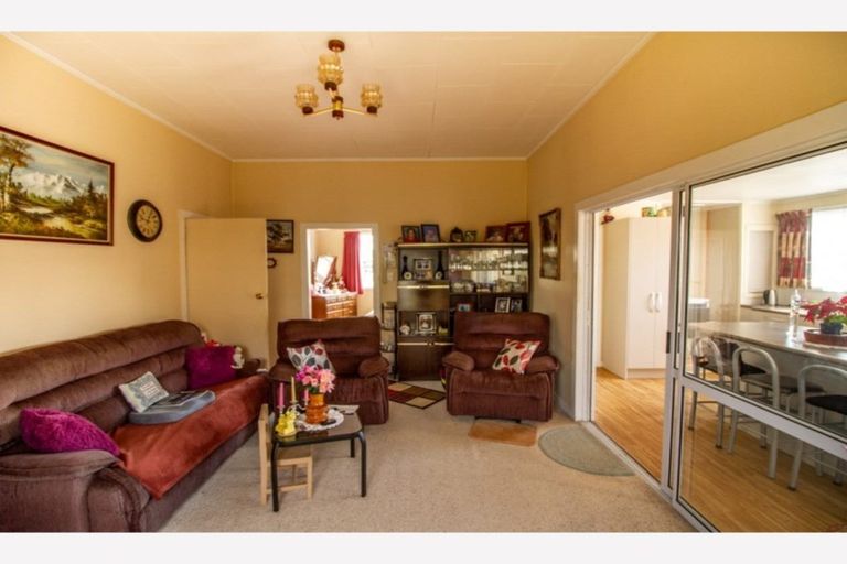 Photo of property in 43 Pitt Street, Raetihi, 4632