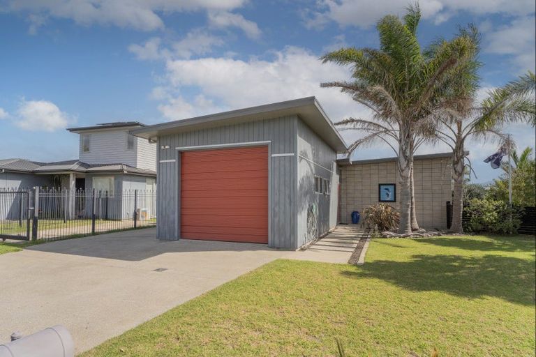 Photo of property in 57 Kupe Drive, Whitianga, 3510