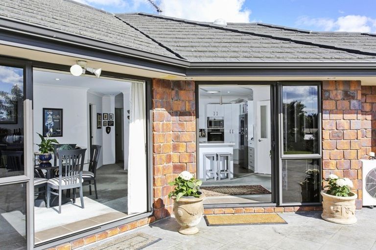 Photo of property in 112e Victoria Avenue, Waiuku, 2123