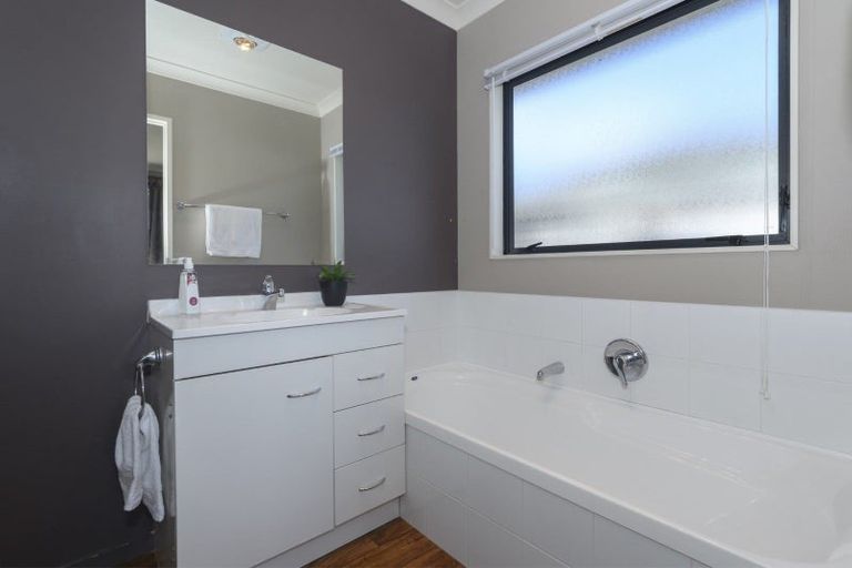 Photo of property in 87 Solomon Street, Brookfield, Tauranga, 3110