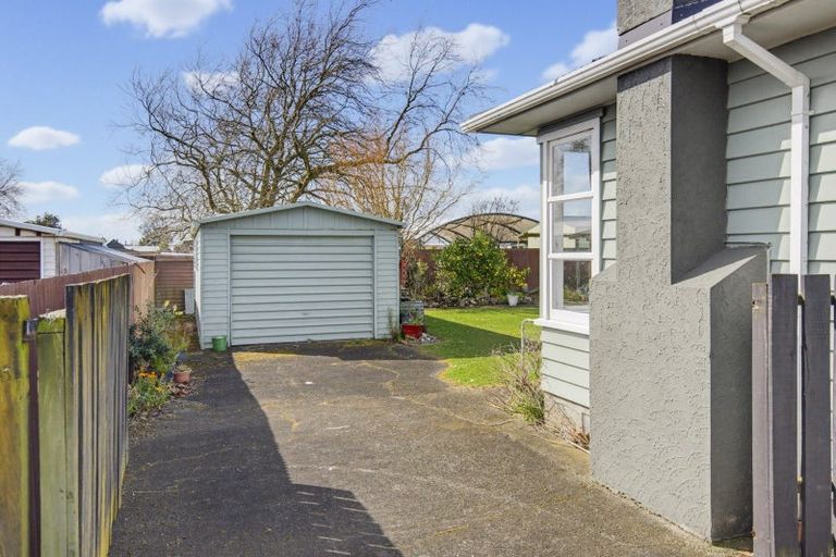 Photo of property in 12 Collingwood Street, Levin, 5510